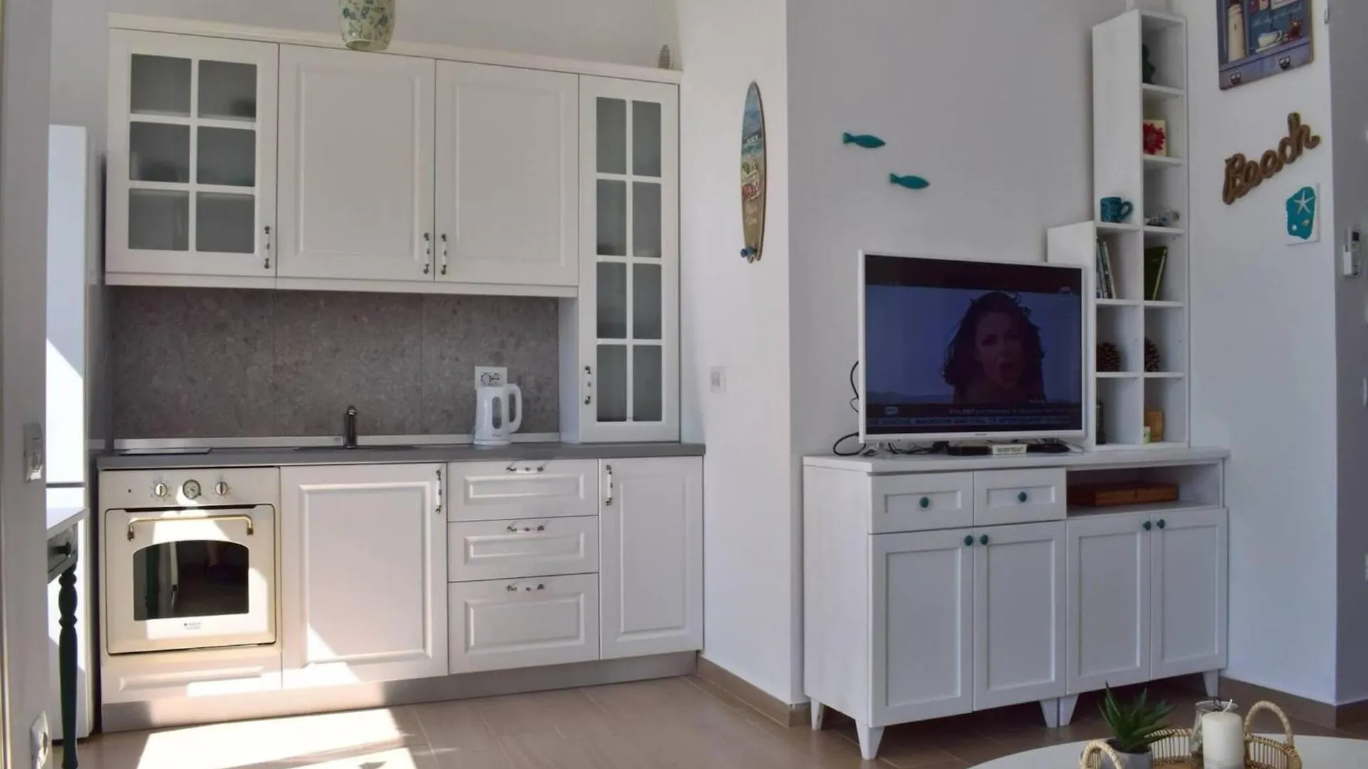 Apartamento Relaxing 1-Bedroom Getaway With Pool Plazhi San Pietro